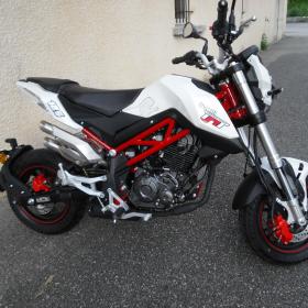 BENELLI 125 TNT