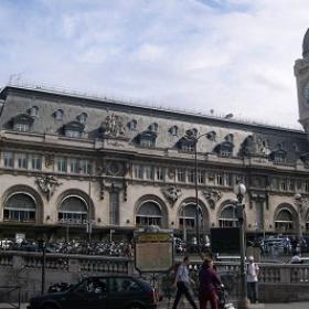 Transfert motos taxis Paris vers ou depuis la gare de Lyon